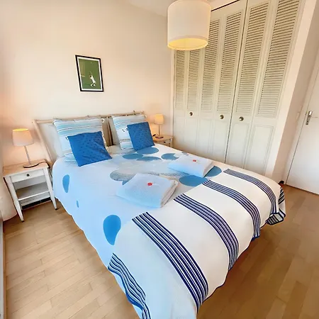 아파트 Sur Mer, 2 Minute Walk To Beach, 2 Parking Spaces And Balcony